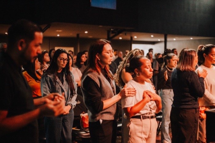 Igreja reunida em comunhão